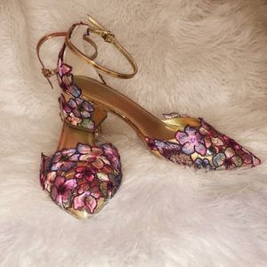 ✨SALE✨ ASOS Strut Floral Embroidered Pointed Heels
